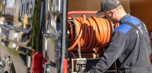 Rioolservice in Den Bosch – ontstoppingsdienst aan het werk